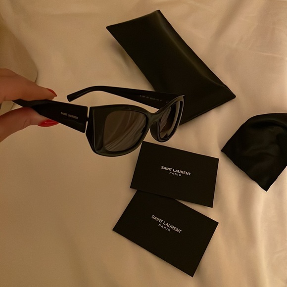 Saint Laurent sunglasses - Picture 1 of 9